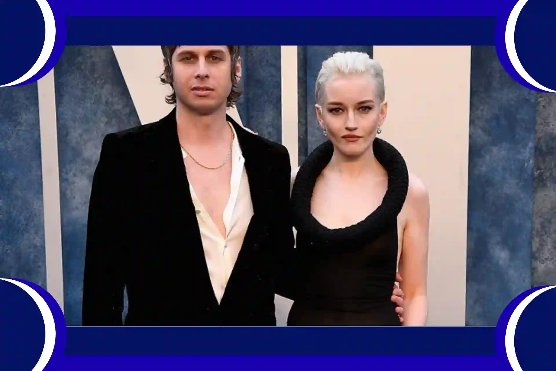 Julia Garner & Mark Foster